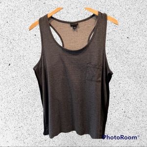 Tahari tank top